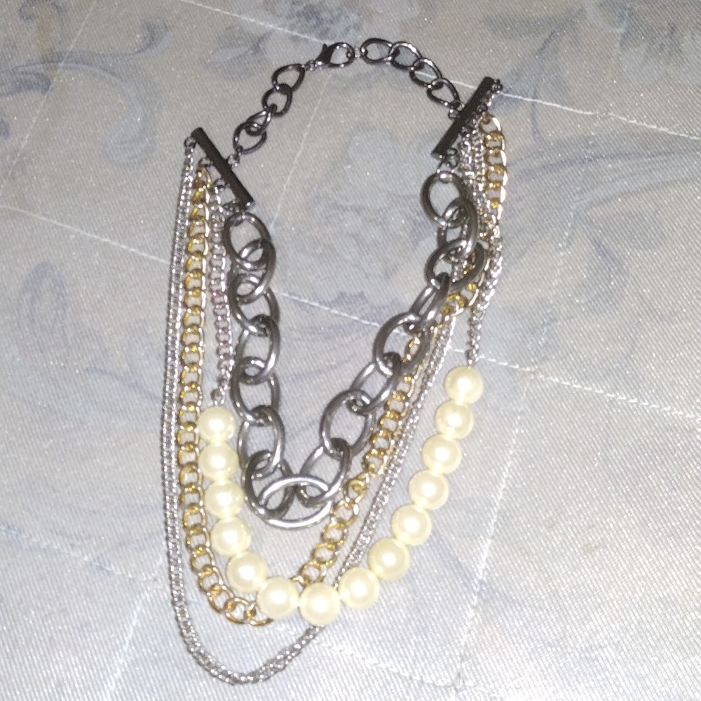 18 in graduated mixed metals necklace.  Gunmetal, gold, silver, and pearls